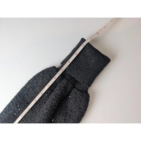 WHBM V-neck Sweater Grey Sz XS Puff Sleeve Sequins Festive Party - Picture 8 of 10